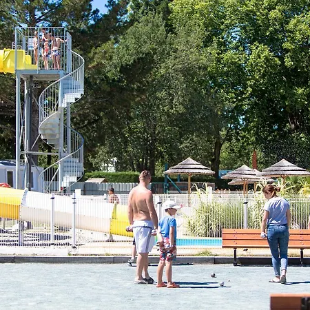 Camping Les Sables De Cordouan 413s